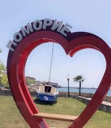 бриз 1 Apartman
