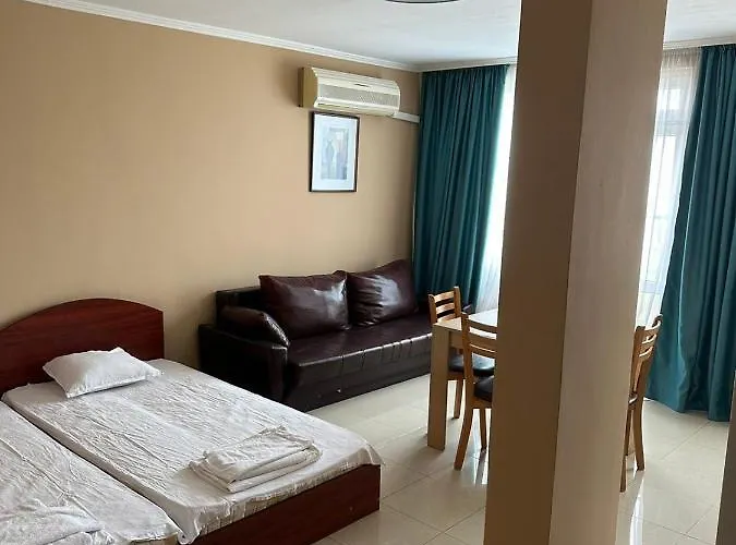 бриз 1 * Gmina Pomorie